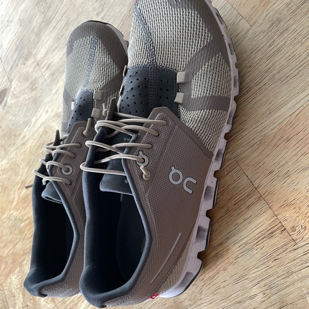 Cloud Running shoe